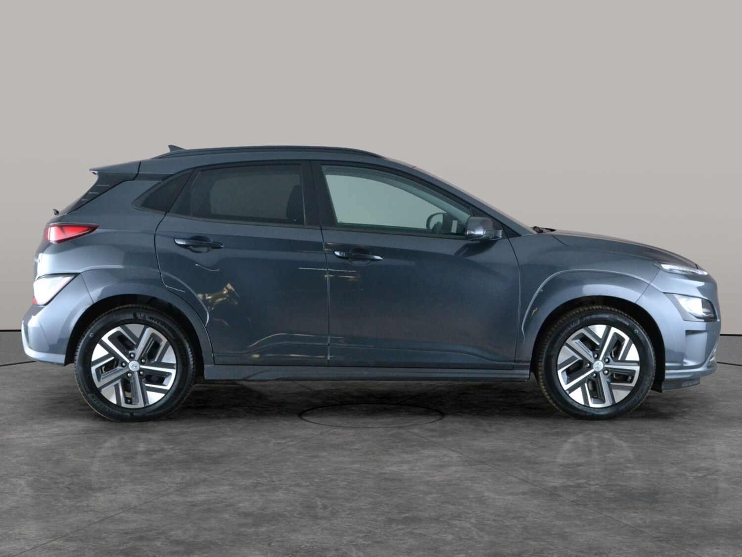 Used Hyundai KONA 2021 for sale - 77988693: Photo 8
