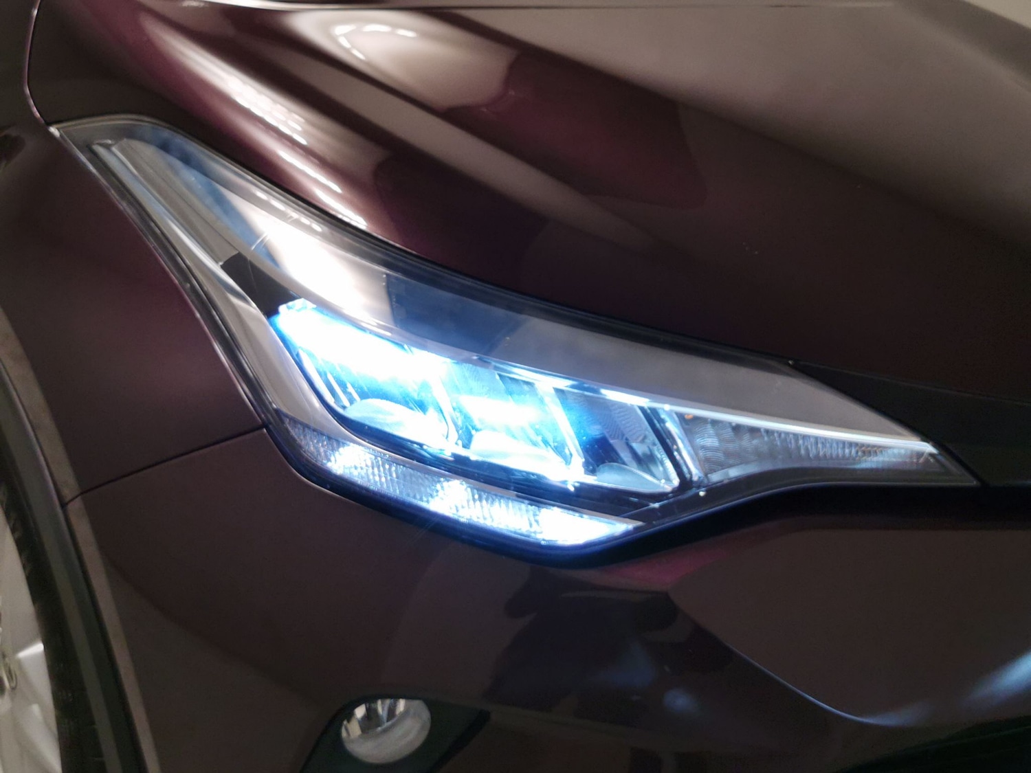 Used Toyota C-HR 2023 for sale - 76525983: Photo 5