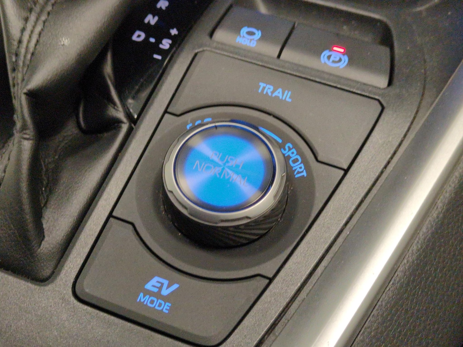 Used Toyota RAV4 2021 for sale - 77856043: Photo 18