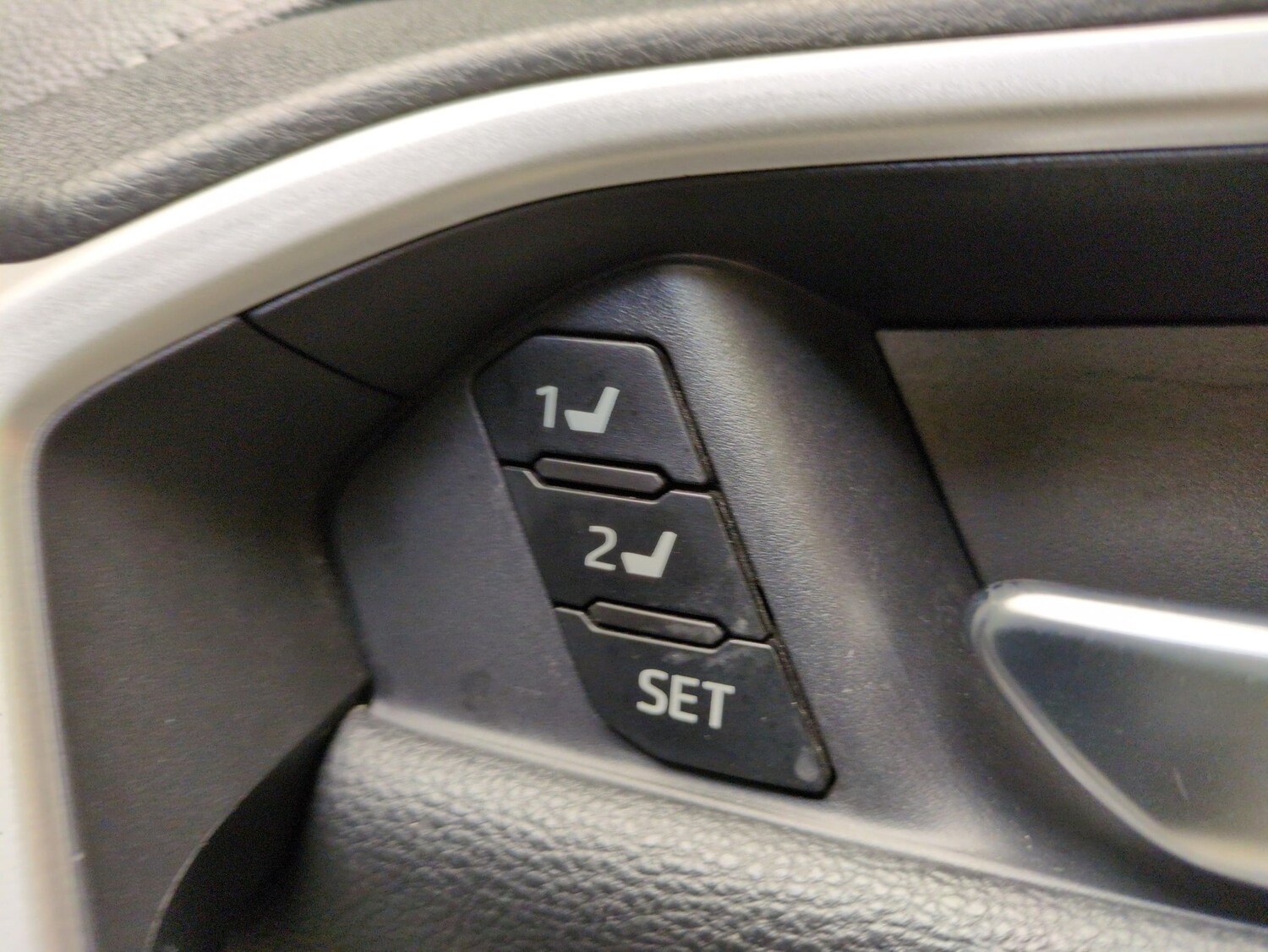 Used Toyota RAV4 2021 for sale - 77856043: Photo 27