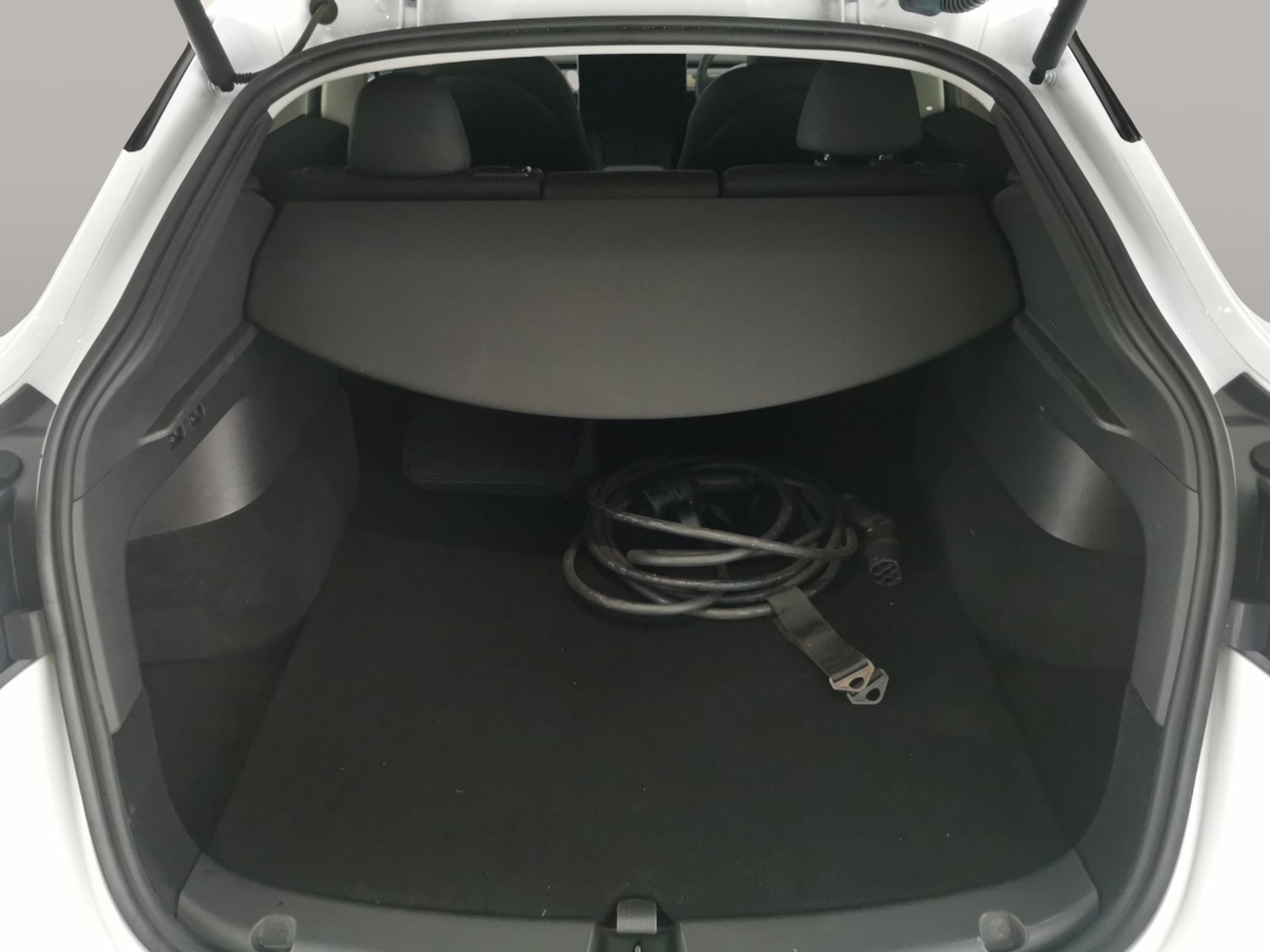 Used Tesla Model Y 2023 for sale - 76182405: Photo 45