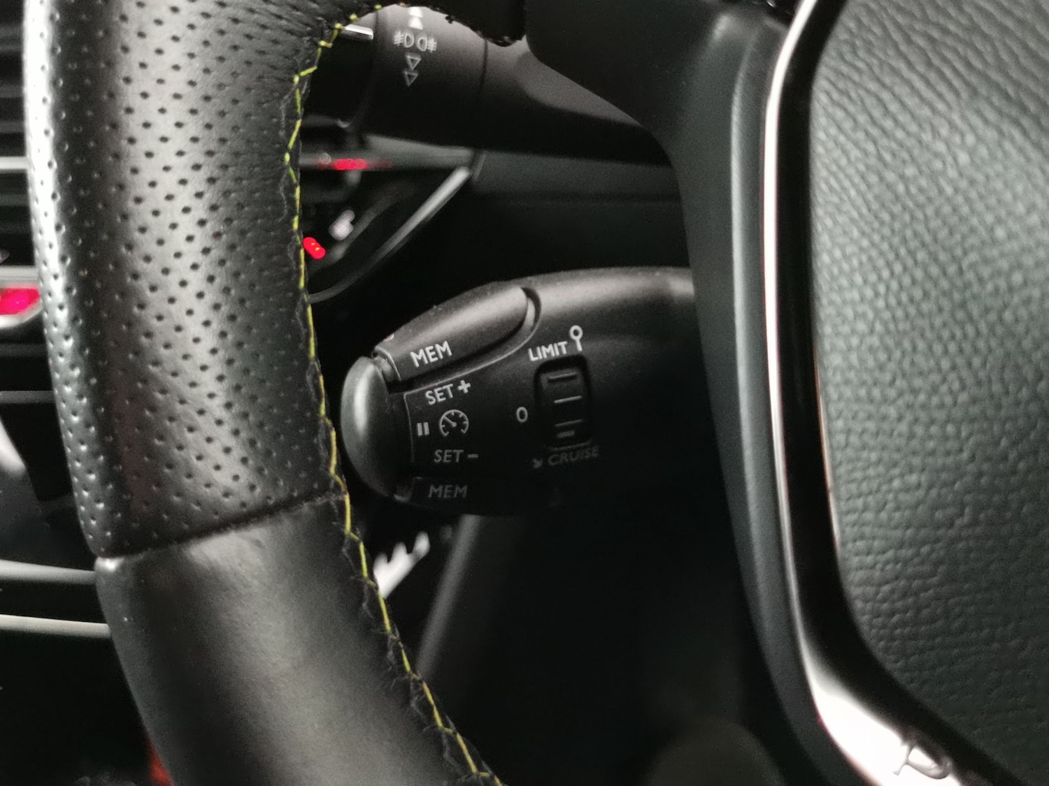 Used Peugeot 2008 2021 for sale - 77240645: Photo 20