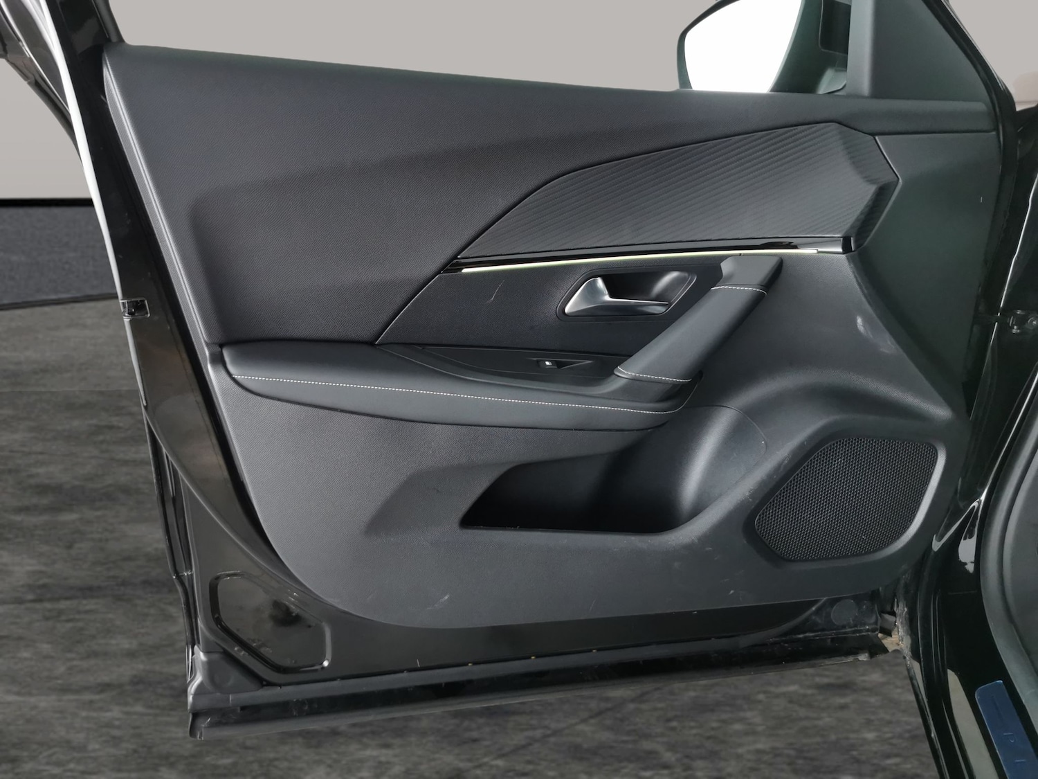 Used Peugeot 2008 2021 for sale - 77240645: Photo 31