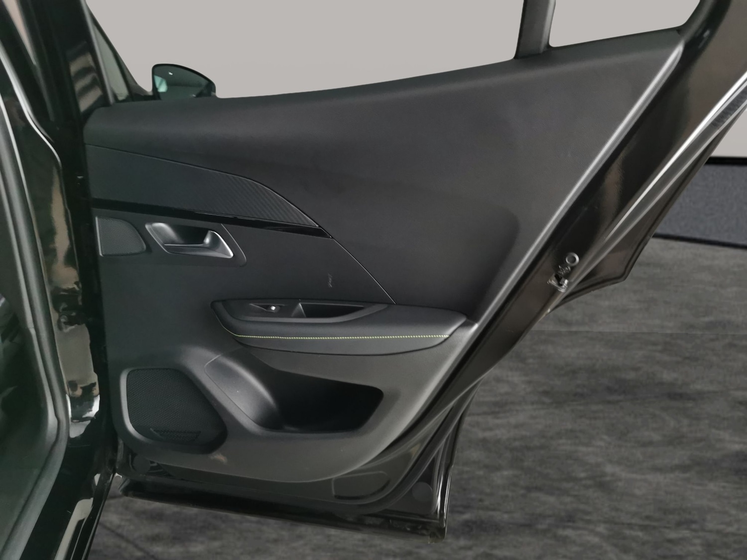 Used Peugeot 2008 2021 for sale - 77240645: Photo 33