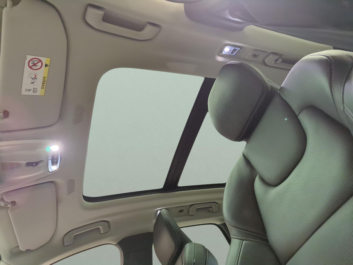 Used Volvo XC60 2021 for sale - 78075158: Photo 5