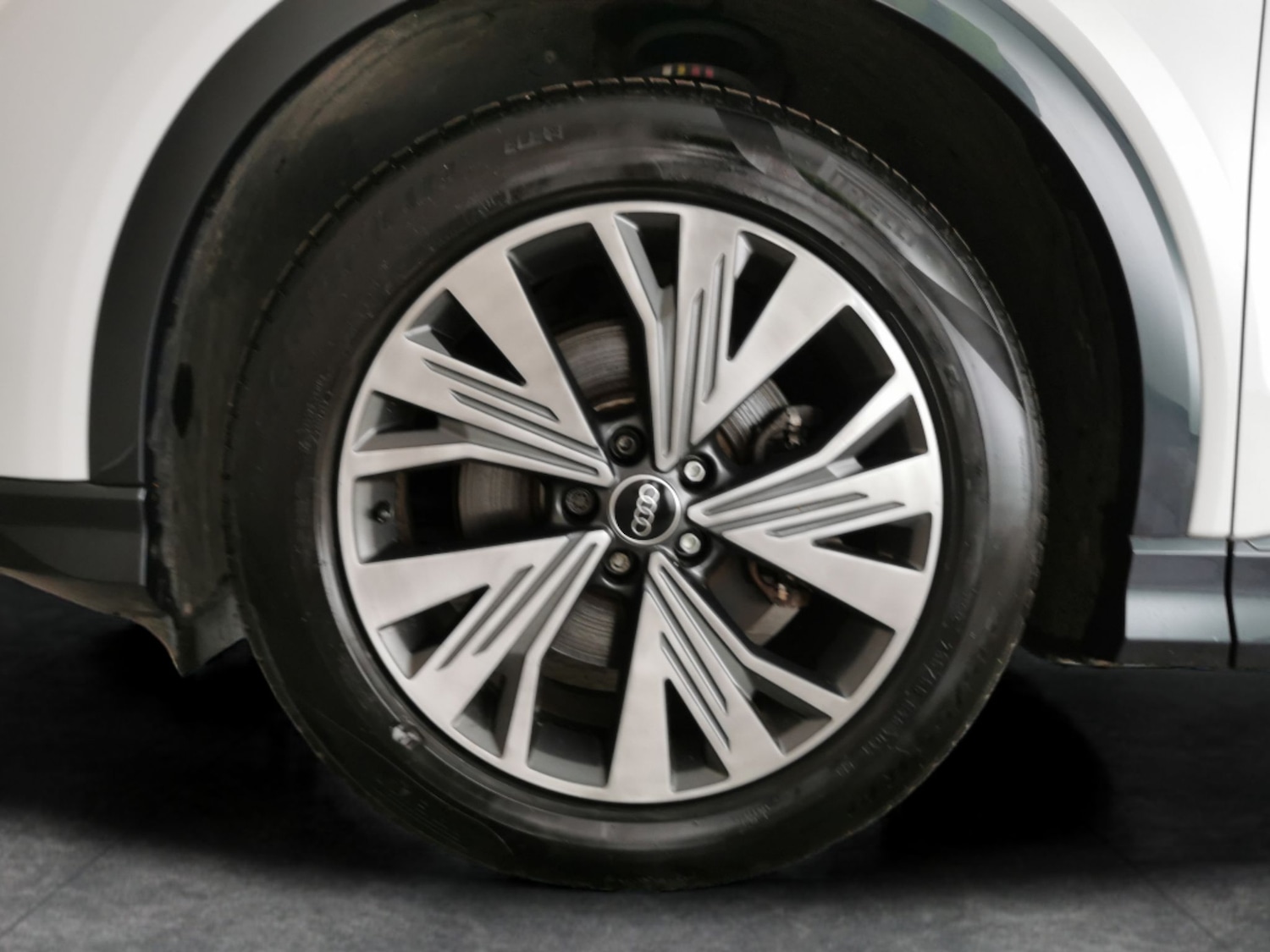 Used Audi Q4 e-tron 2023 for sale - 77563522: Photo 19