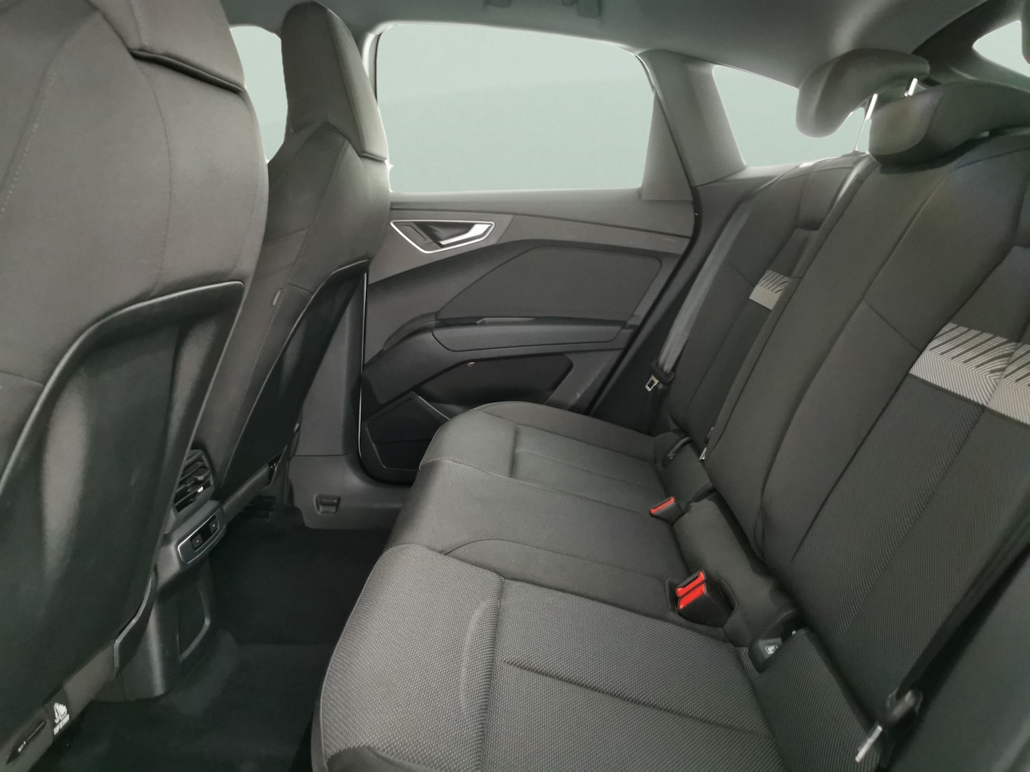 Used Audi Q4 e-tron 2023 for sale - 77563522: Photo 22