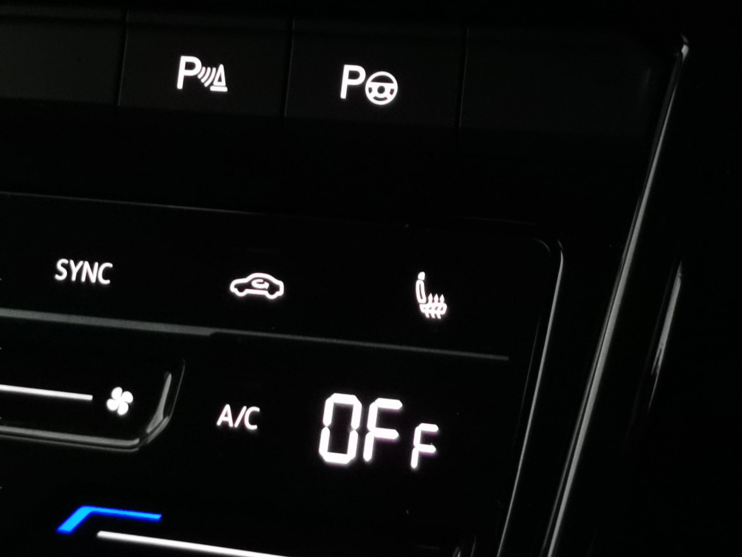 Used Volkswagen T-Roc 2025 for sale - 78067895: Photo 20