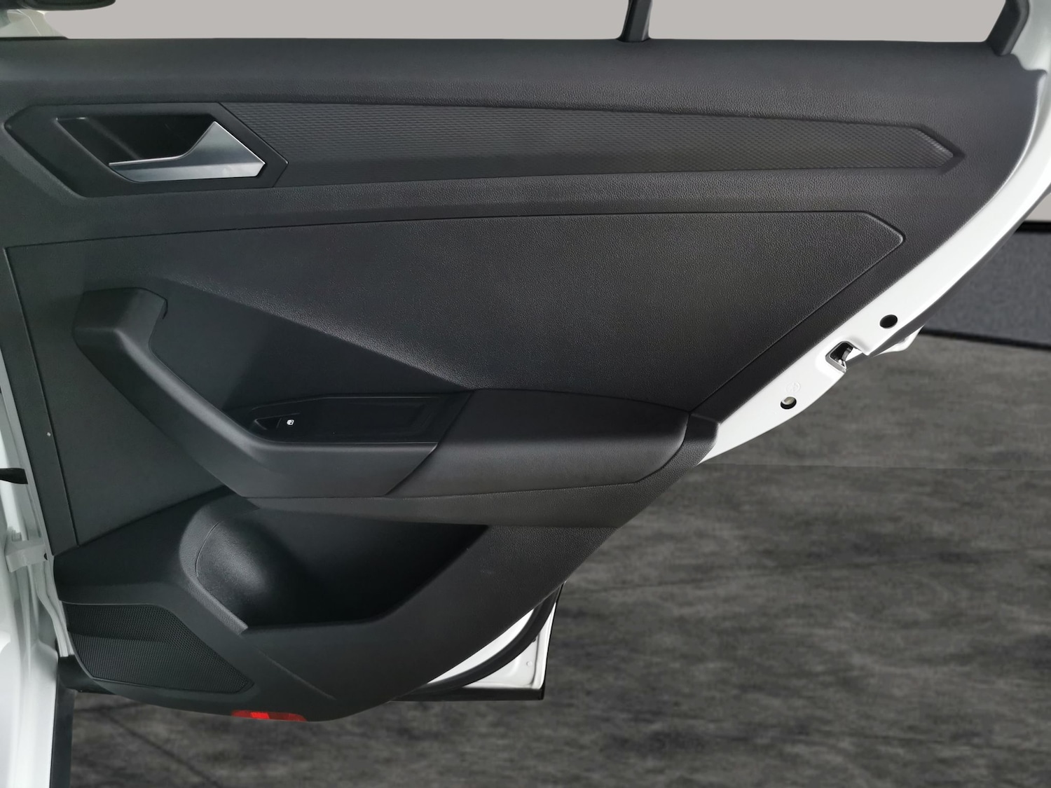 Used Volkswagen T-Roc 2025 for sale - 78067895: Photo 33