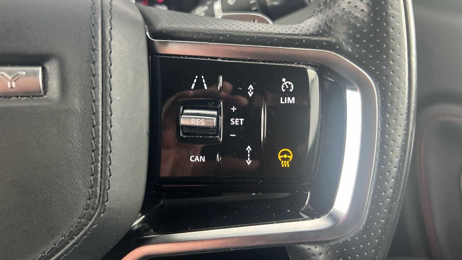 Used Land Rover Discovery Sport 2021 for sale - 77897302: Photo 30