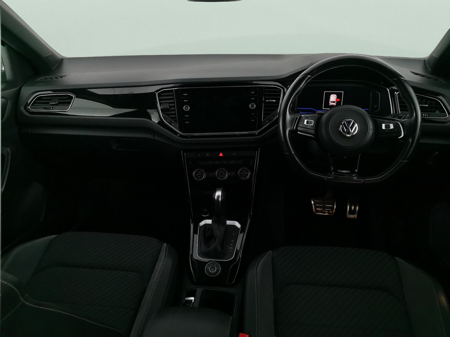 Used Volkswagen T-Roc 2019 for sale - 77619621: Photo 6