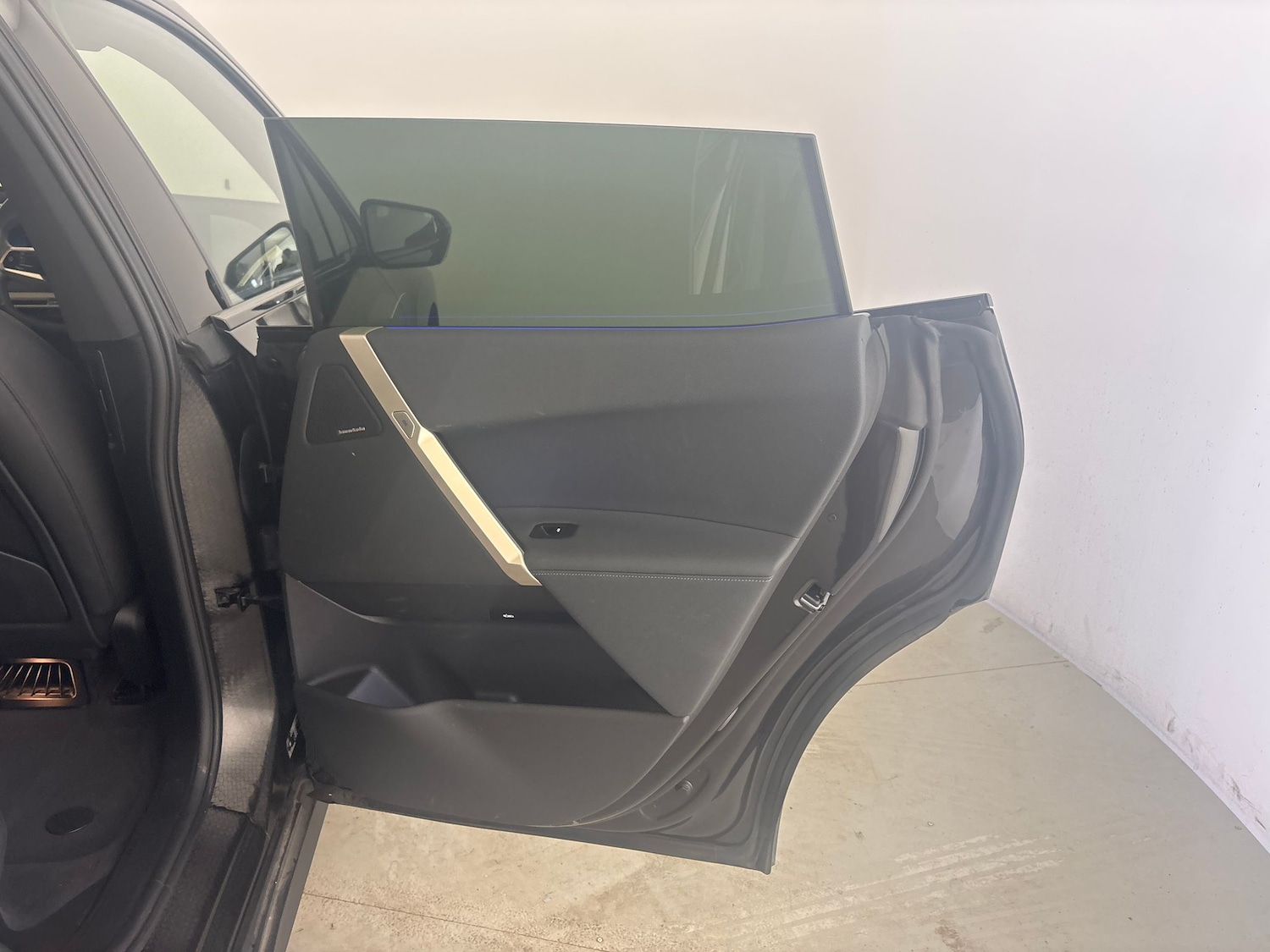 Used BMW iX 2024 for sale - 78199732: Photo 29