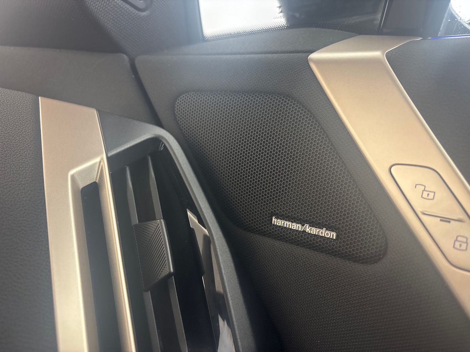 Used BMW iX 2024 for sale - 78199732: Photo 5