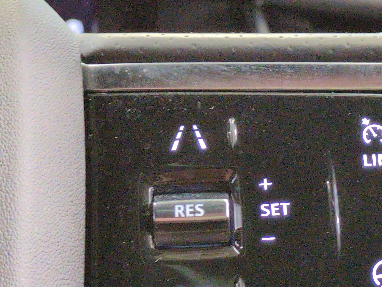 Used Land Rover Range Rover Velar 2021 for sale - 77691277: Photo 24