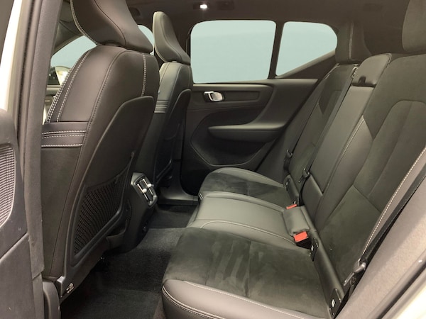 Used Volvo XC40 2022 for sale - 76312751: Photo 34