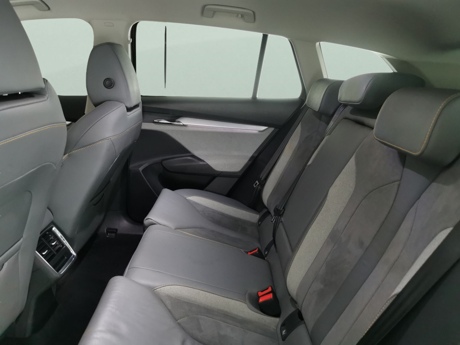 Used Skoda Enyaq 2022 for sale - 77418070: Photo 26