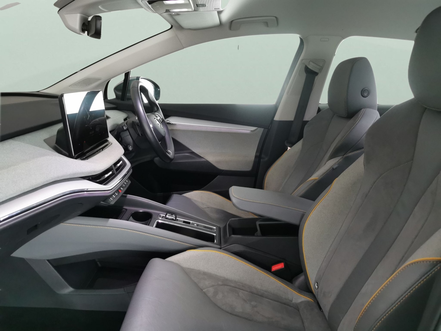 Used Skoda Enyaq 2022 for sale - 77418070: Photo 4