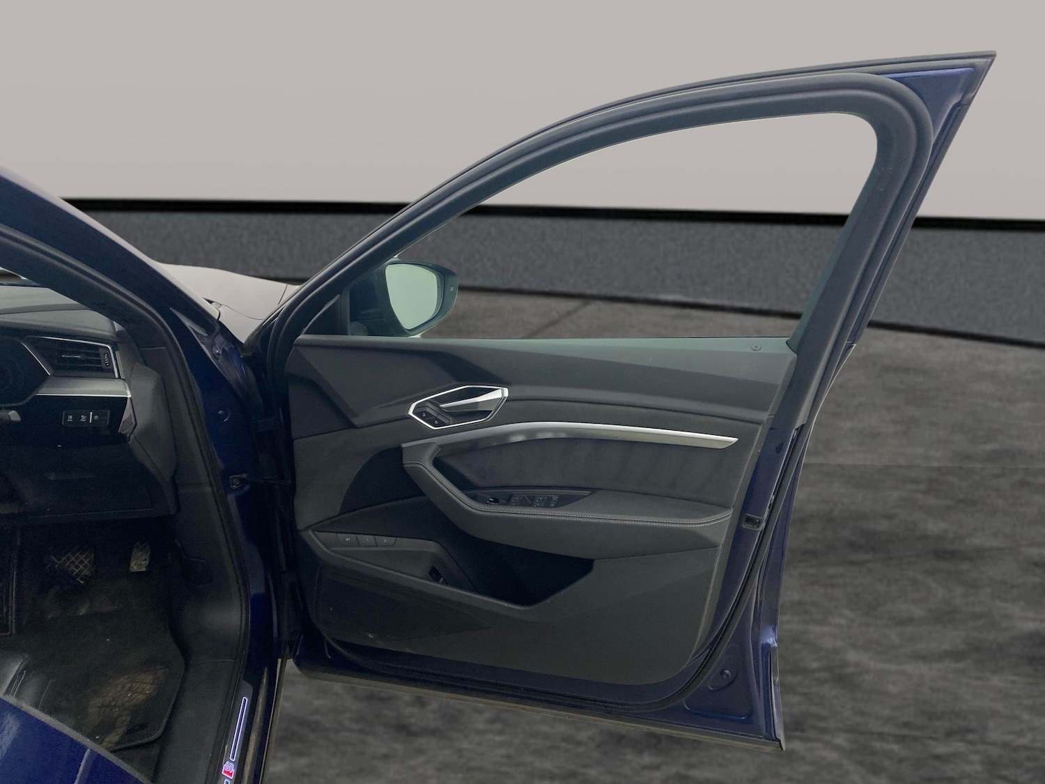 Used Audi e-tron 2022 for sale - 77701734: Photo 28