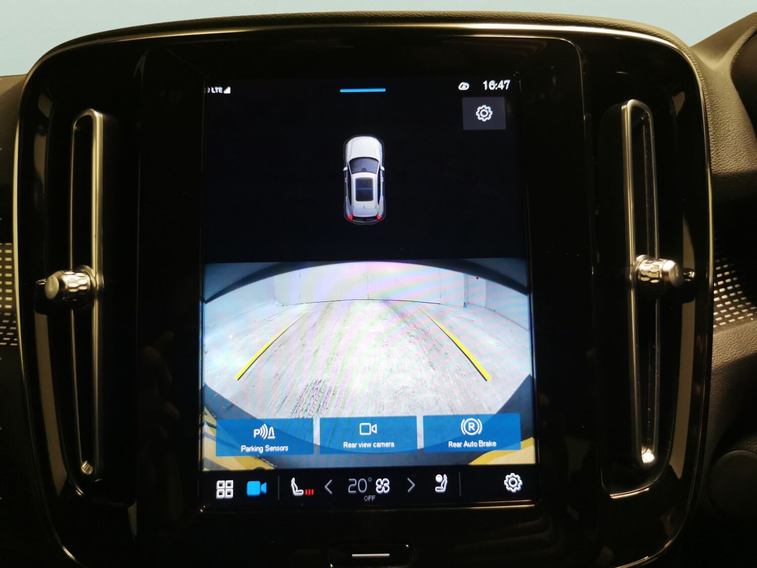 Used Volvo XC40 2021 for sale - 78009881: Photo 16