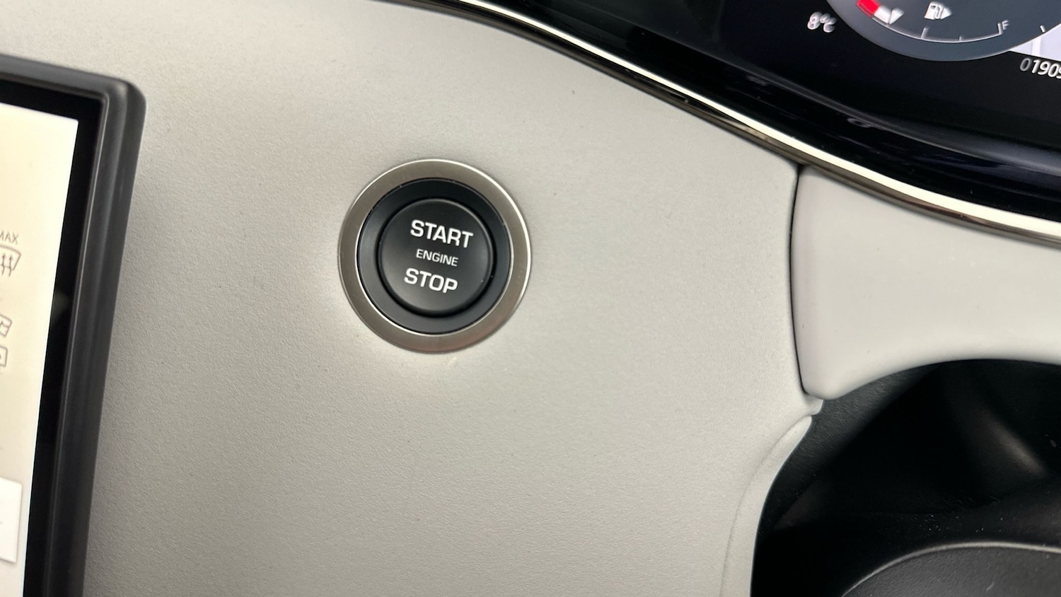 Used Land Rover Range Rover Evoque 2024 for sale - 78094186: Photo 27