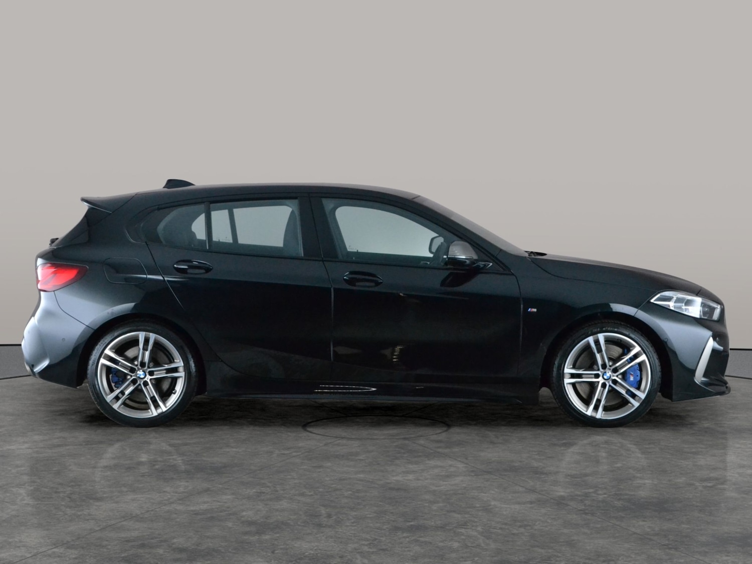 Used BMW 1 Series 2023 for sale - 77493018: Photo 8