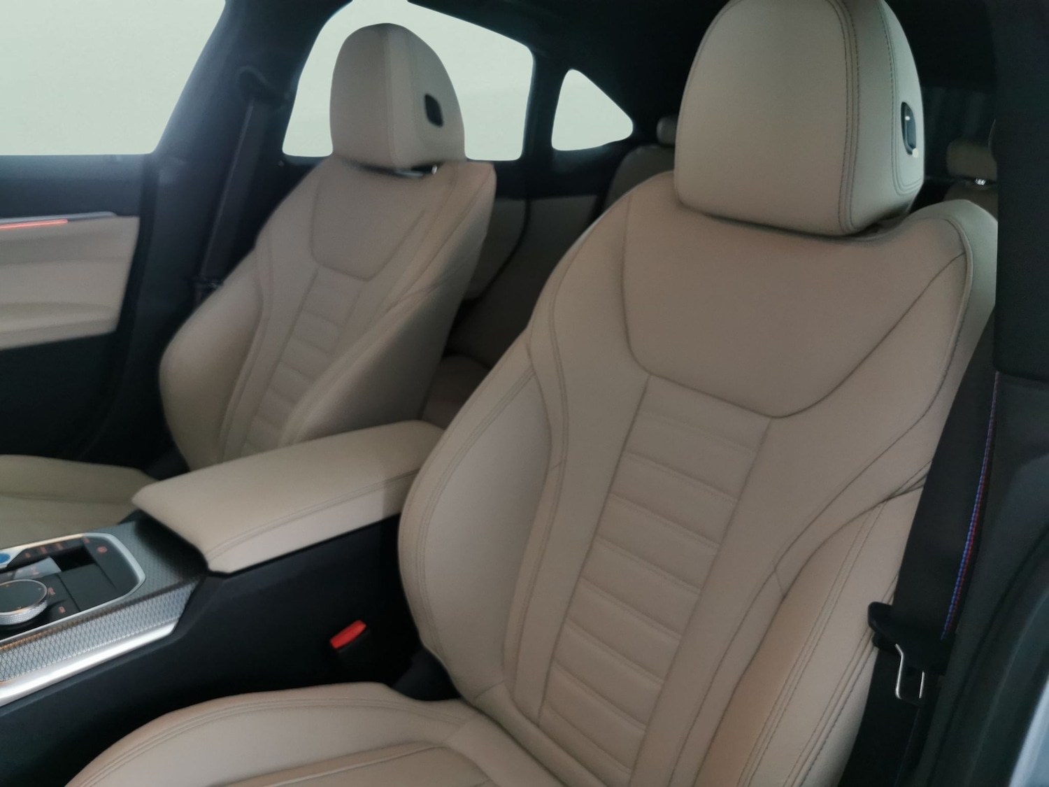 Used BMW i4 2022 for sale - 76367299: Photo 11