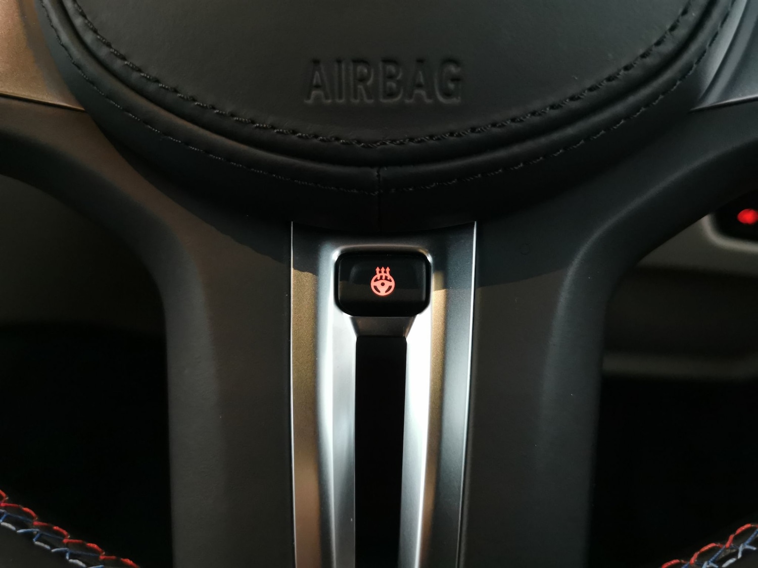 Used BMW i4 2022 for sale - 76367299: Photo 25