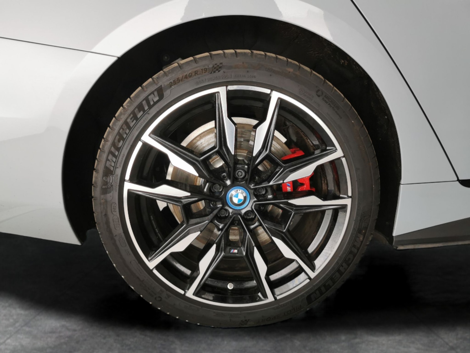 Used BMW i4 2022 for sale - 76367299: Photo 43