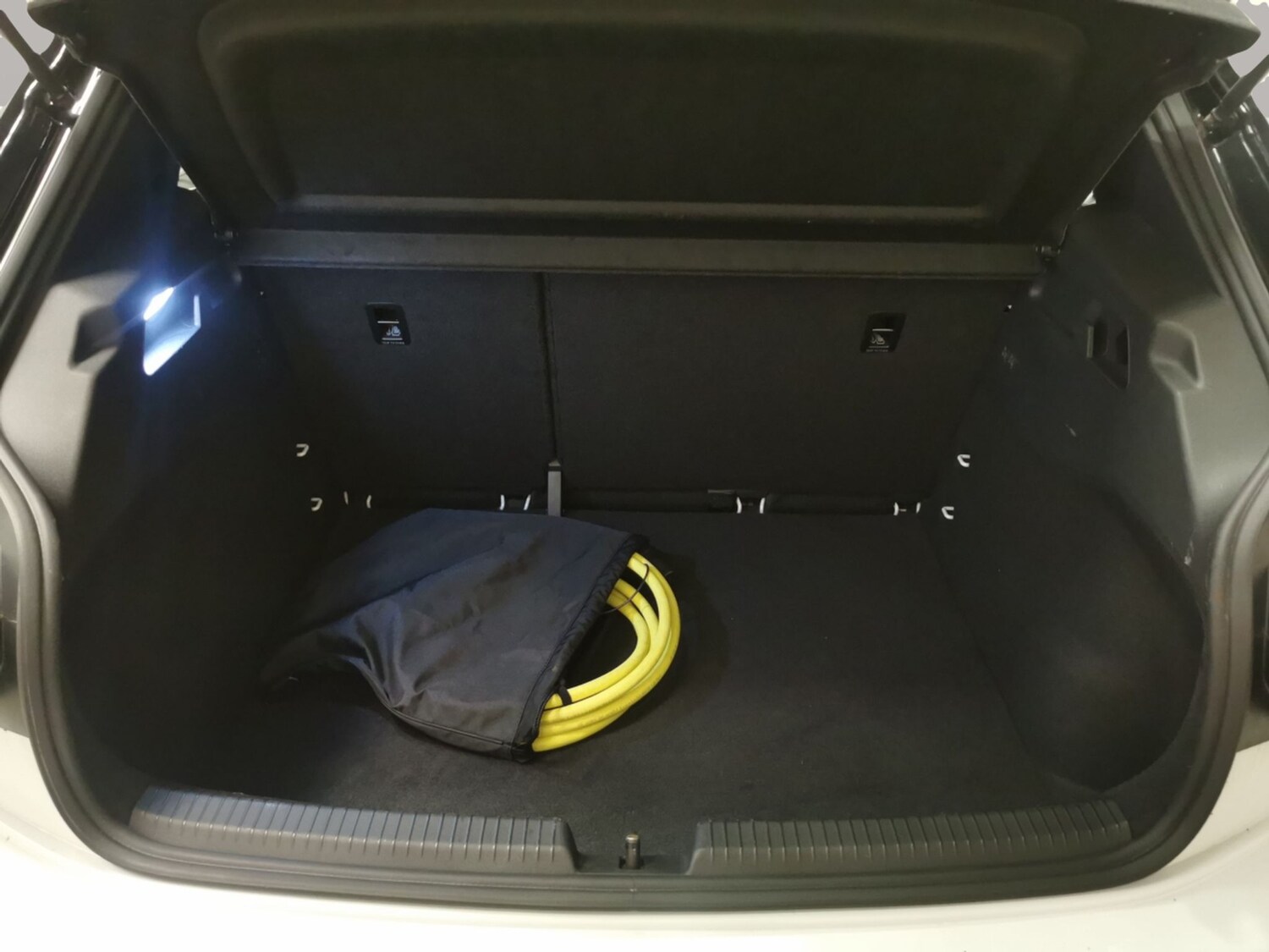 Used Volkswagen ID.3 2023 for sale - 77928262: Photo 30