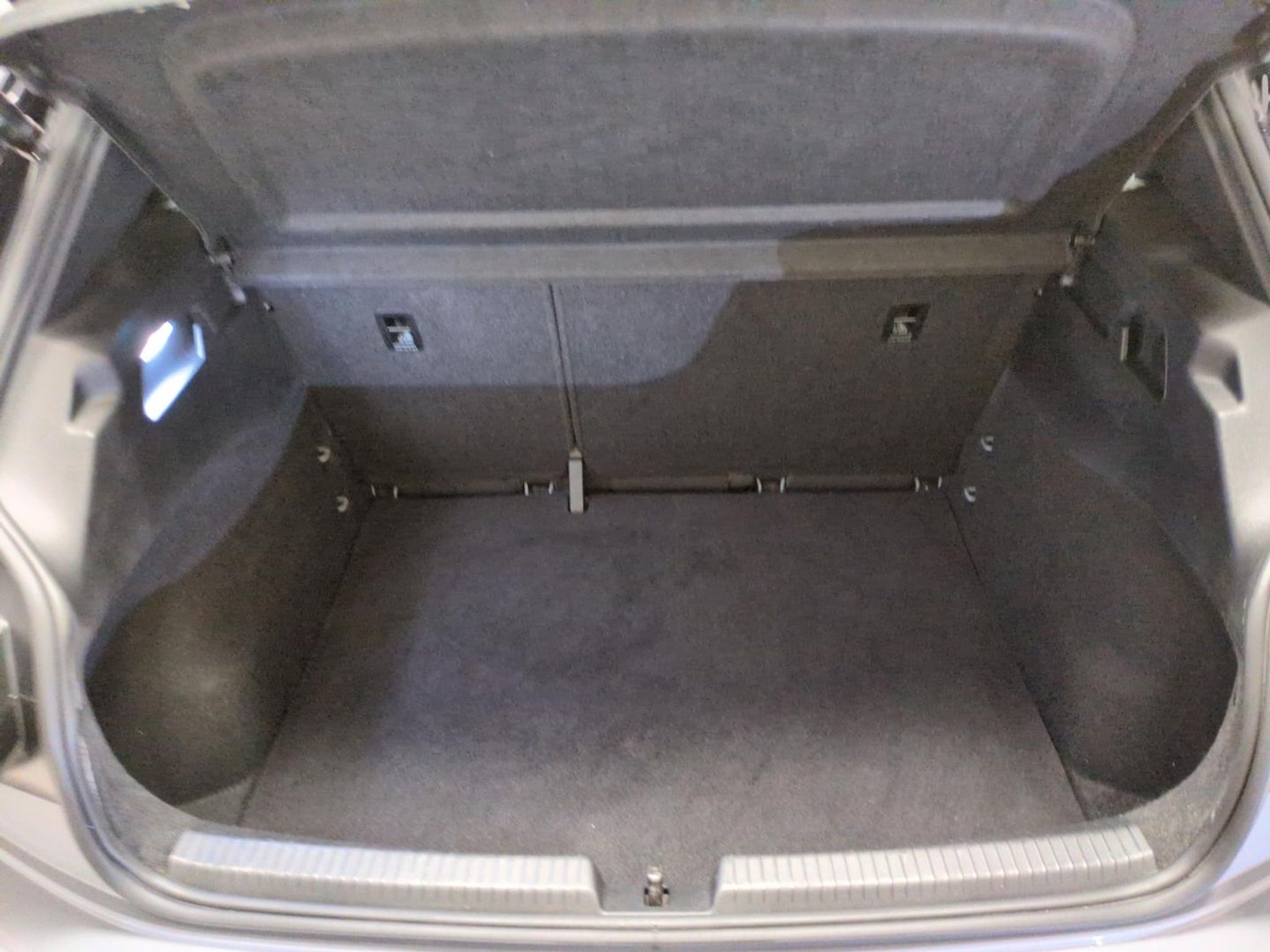 Used Volkswagen ID.3 2023 for sale - 77848461: Photo 31