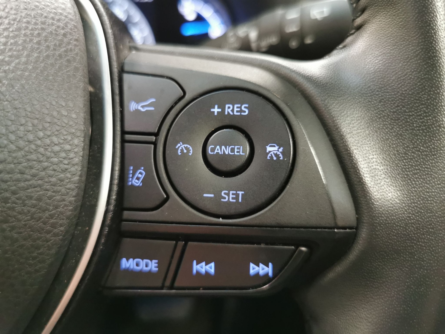 Used Toyota RAV4 for sale - 76638487: Photo 19