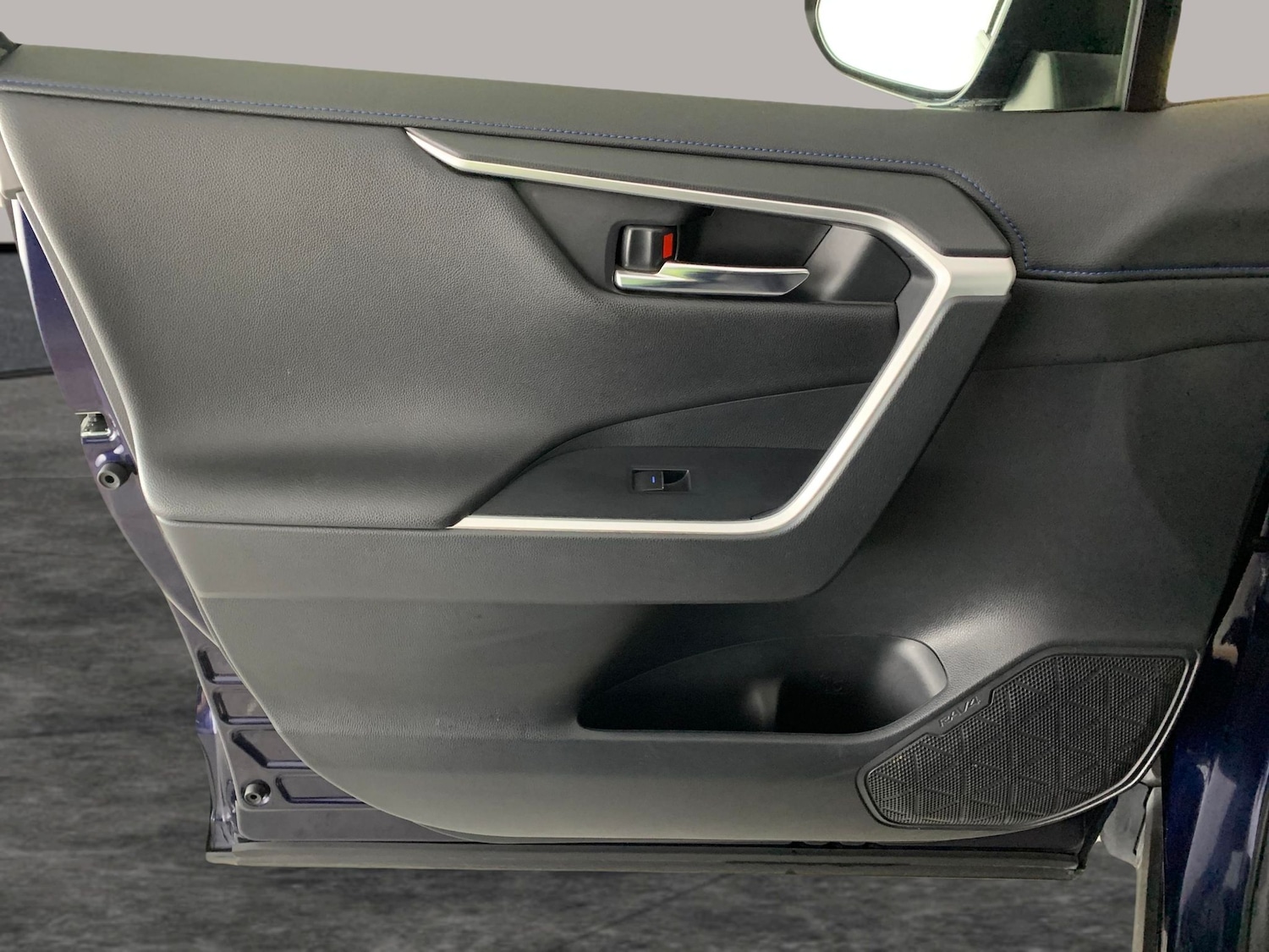 Used Toyota RAV4 for sale - 76638487: Photo 26