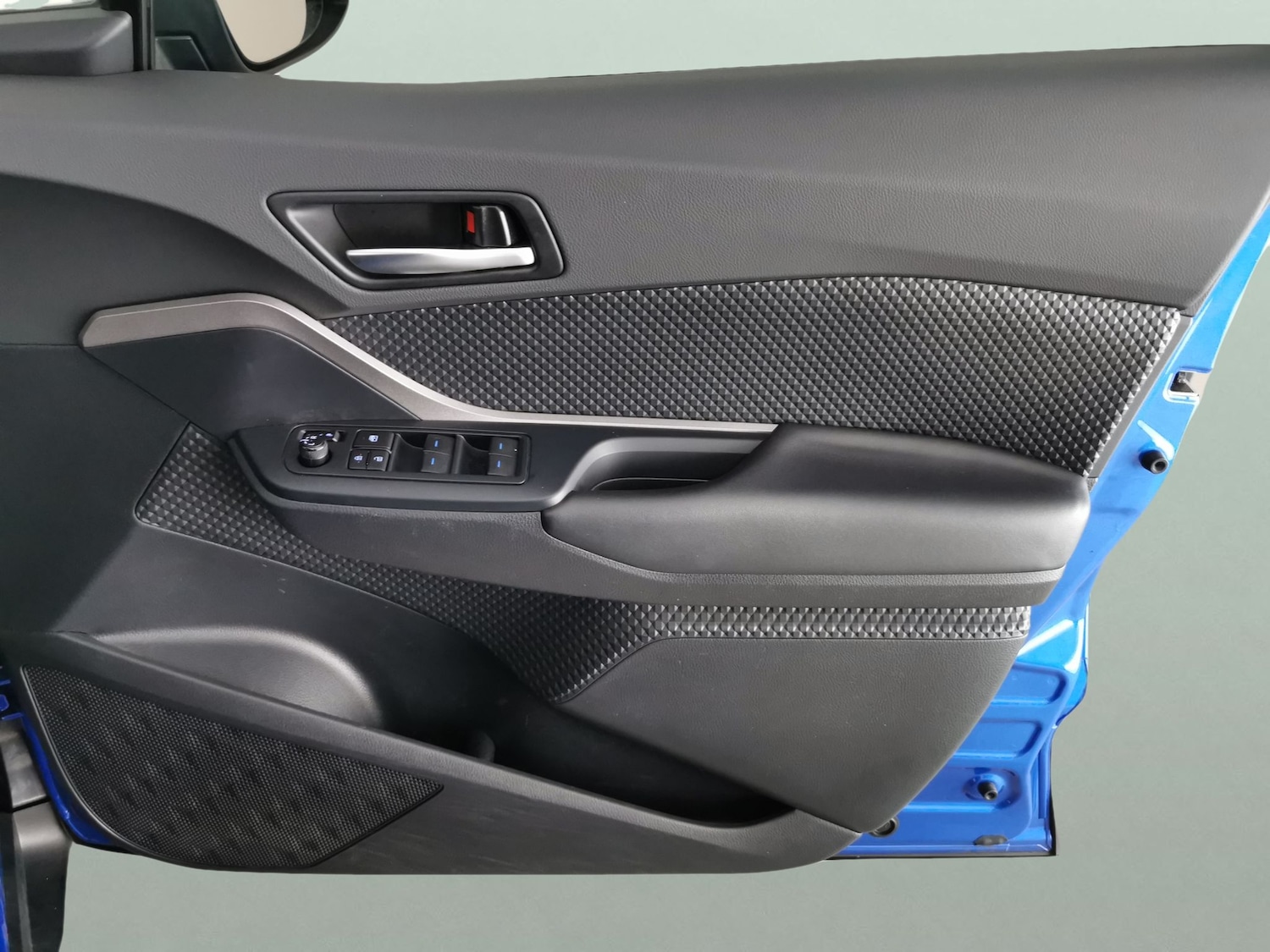 Used Toyota C-HR 2020 for sale - 76339492: Photo 38