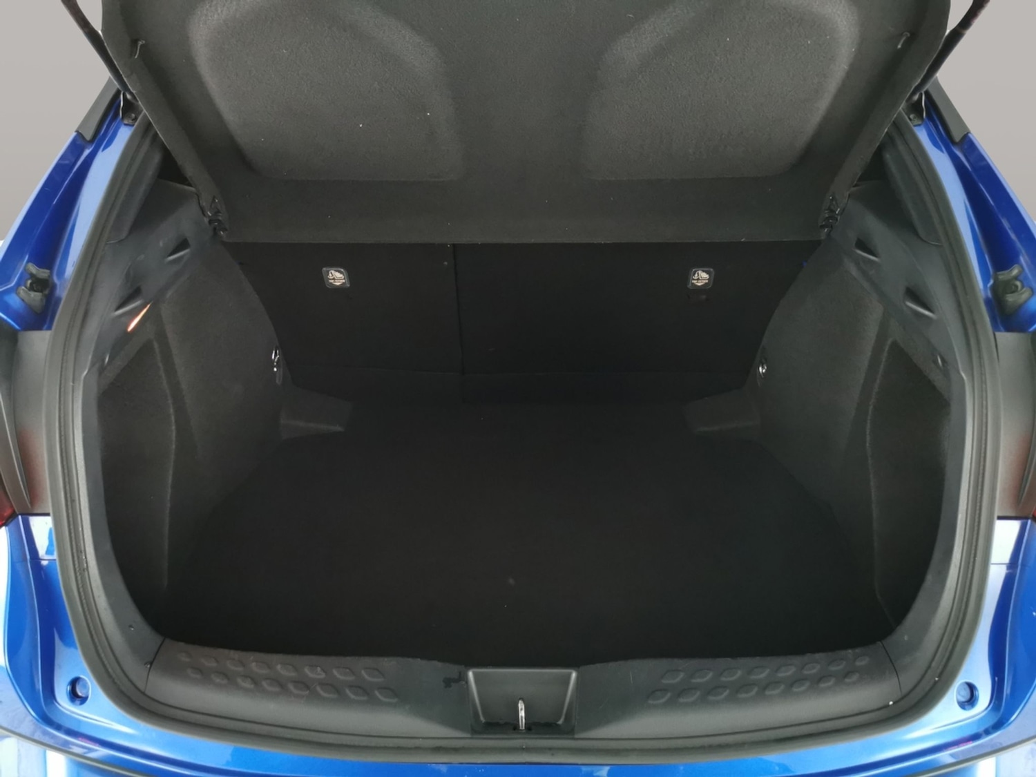 Used Toyota C-HR 2020 for sale - 76339492: Photo 42