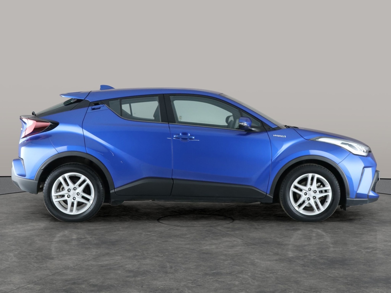 Used Toyota C-HR 2020 for sale - 76339492: Photo 9