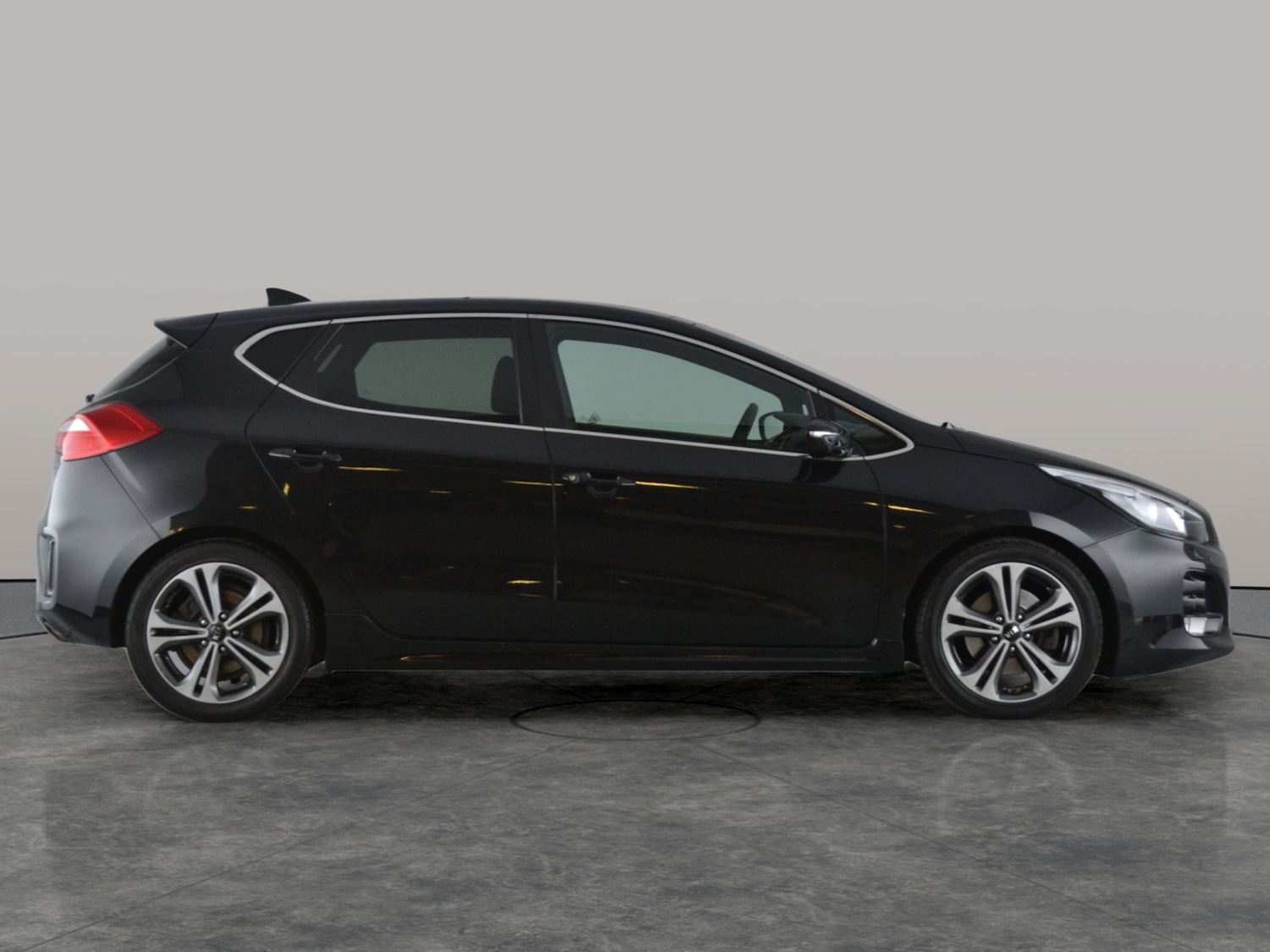 Used Kia Ceed 2017 for sale - 76155842: Photo 16