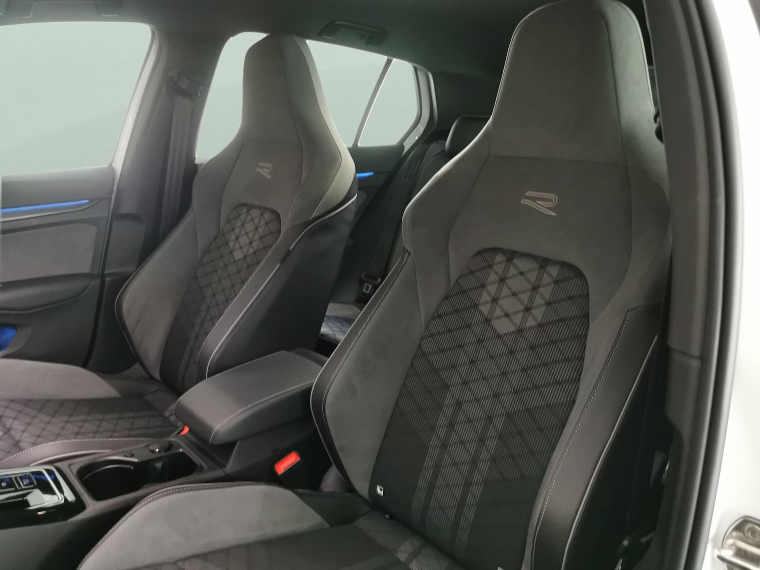 Used Volkswagen Golf 2023 for sale - 77650863: Photo 24