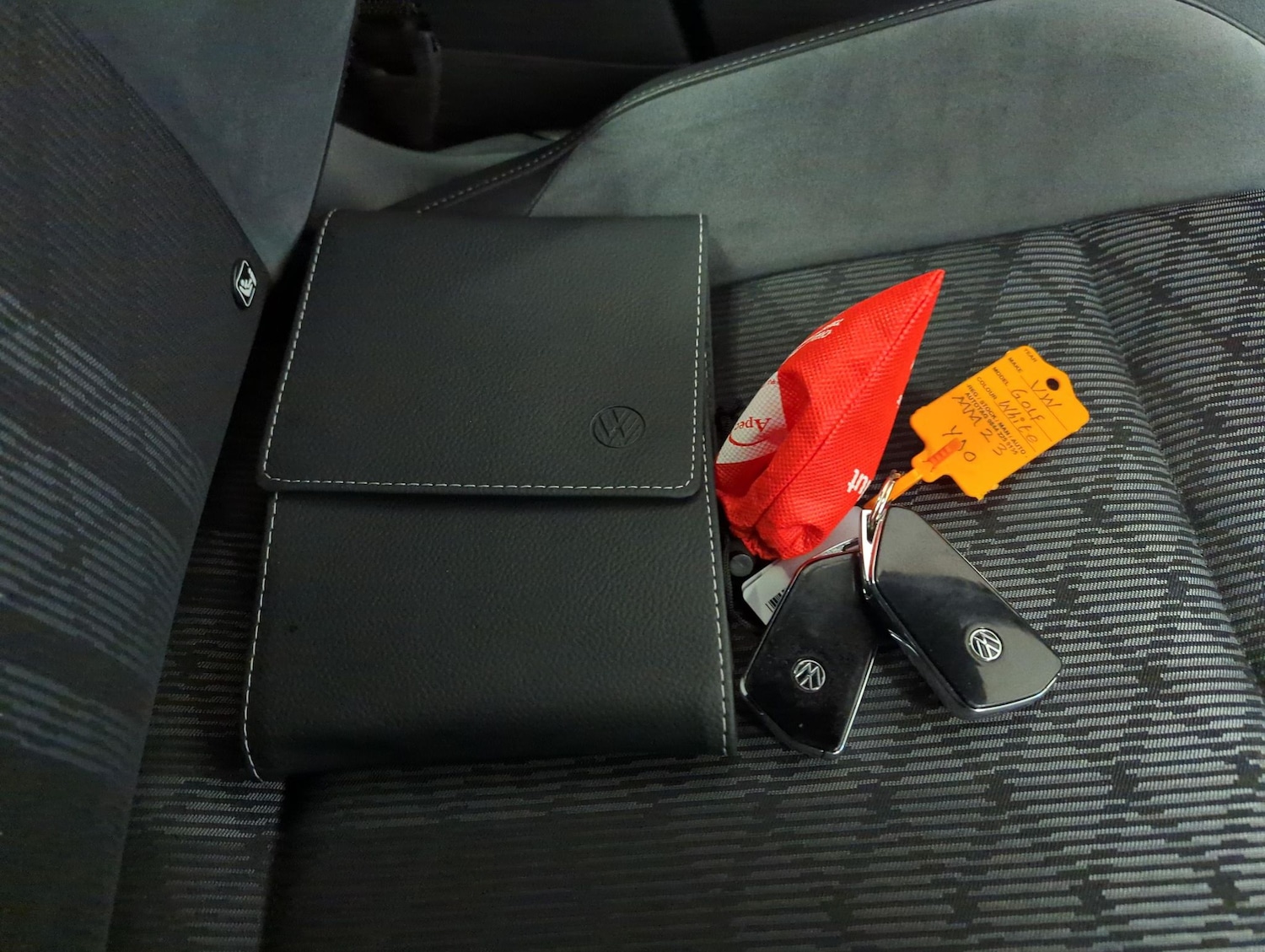 Used Volkswagen Golf 2023 for sale - 77650863: Photo 33