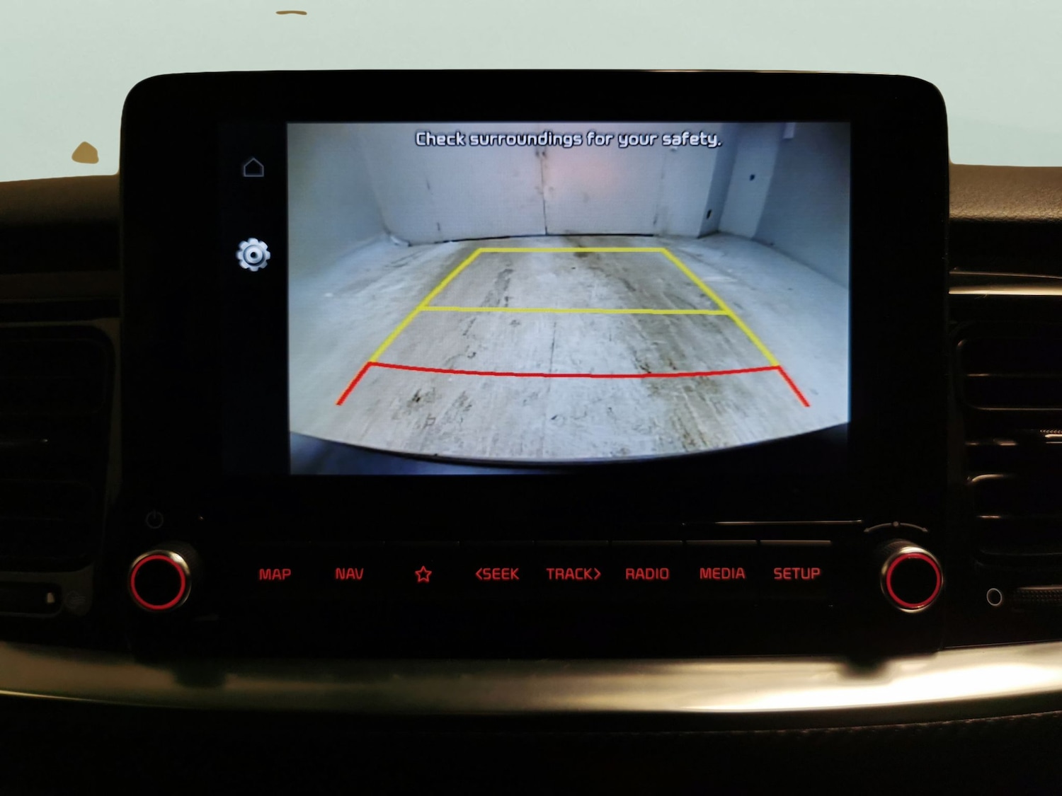 Used Kia Stonic 2023 for sale - 77951071: Photo 5