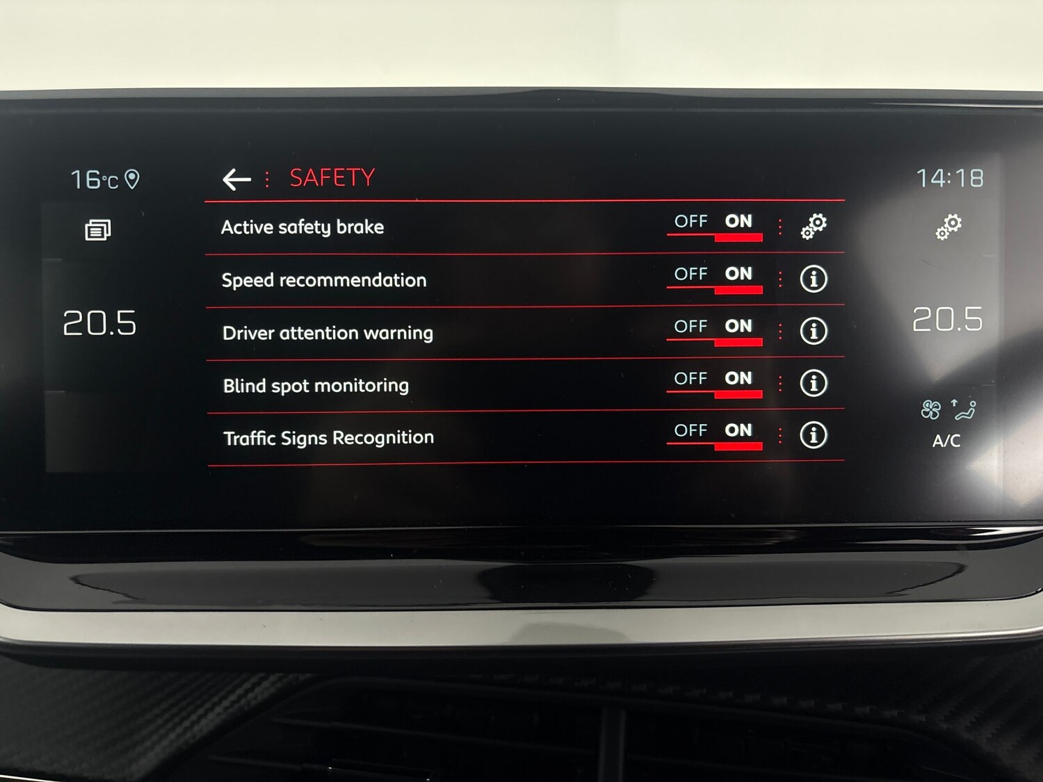 Used Peugeot 2008 2022 for sale - 78144362: Photo 25