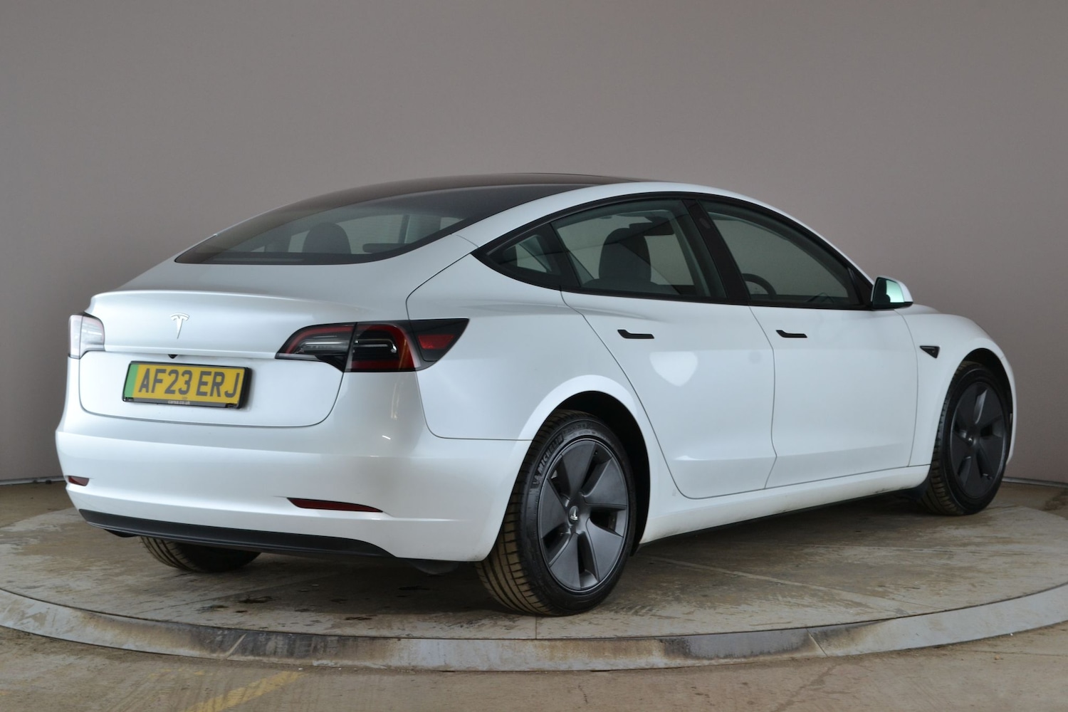 Used Tesla Model 3 2023 for sale - 78212319: Photo 12