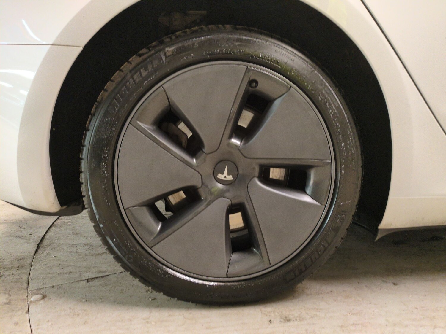 Used Tesla Model 3 2023 for sale - 78212319: Photo 27