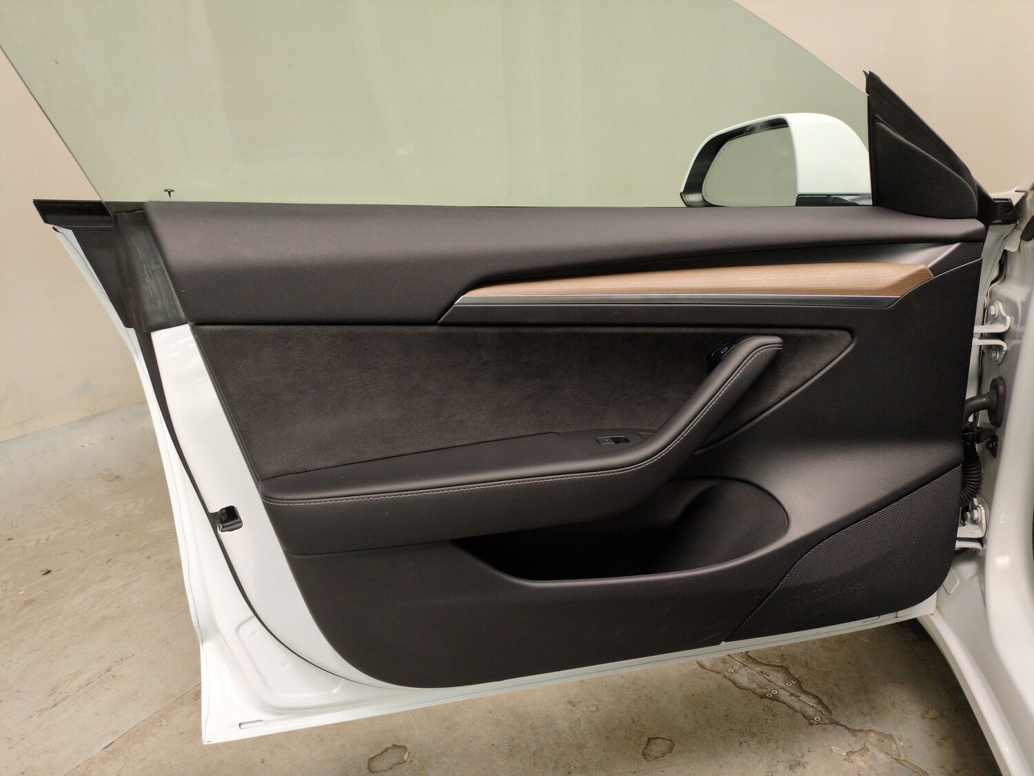 Used Tesla Model 3 2023 for sale - 78212319: Photo 29