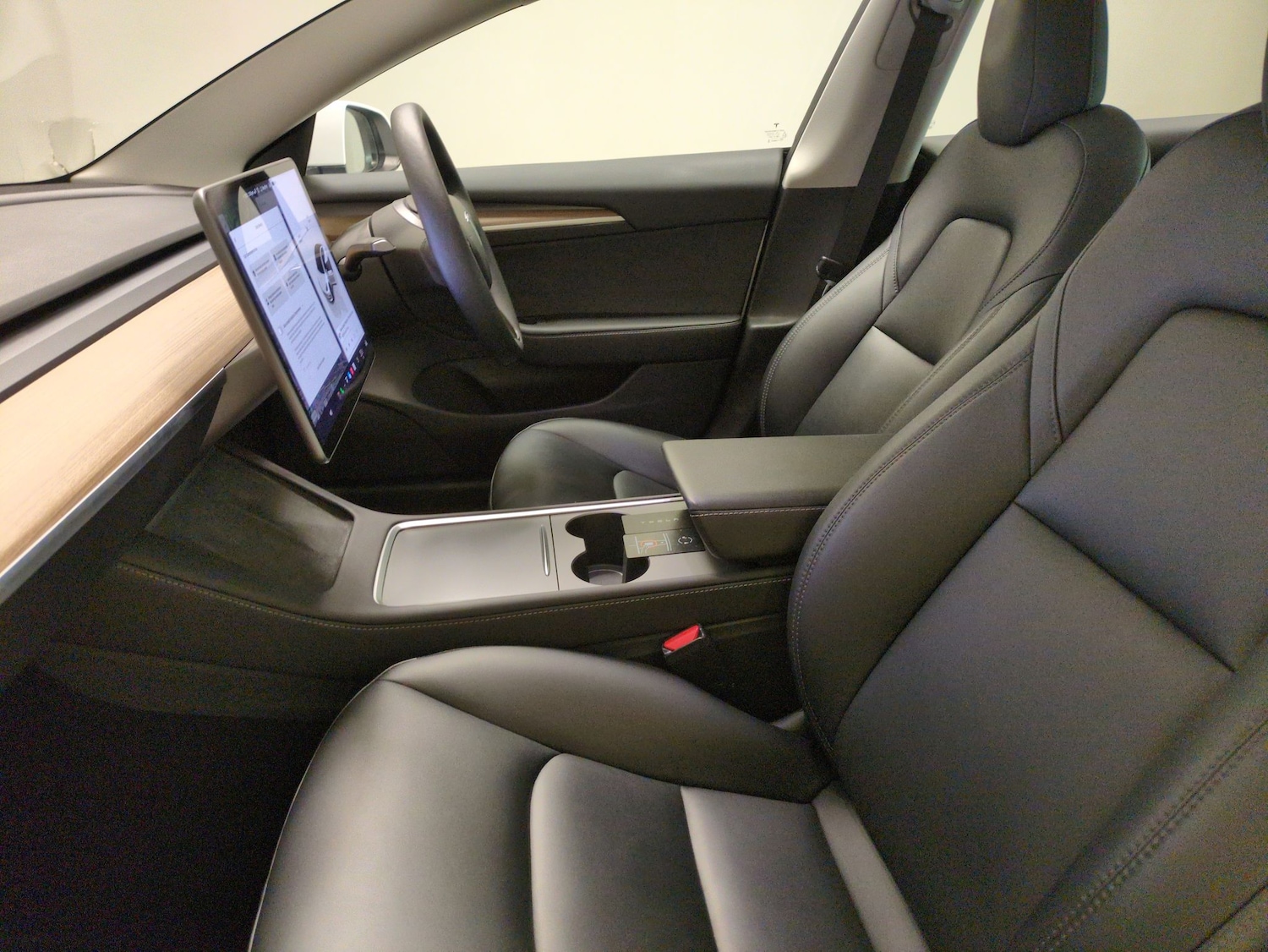 Used Tesla Model 3 2023 for sale - 78212319: Photo 4