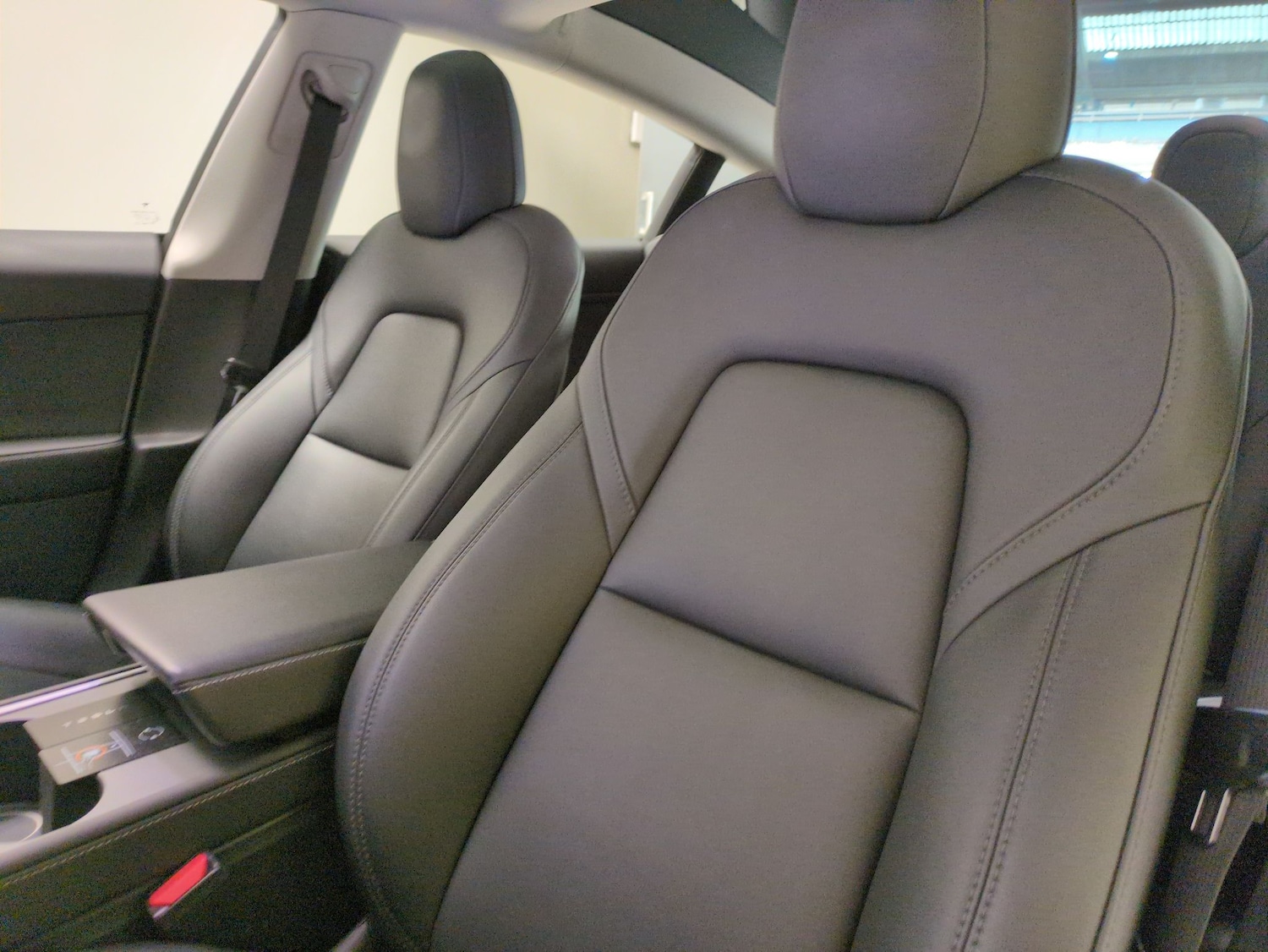 Used Tesla Model 3 2023 for sale - 78212319: Photo 8