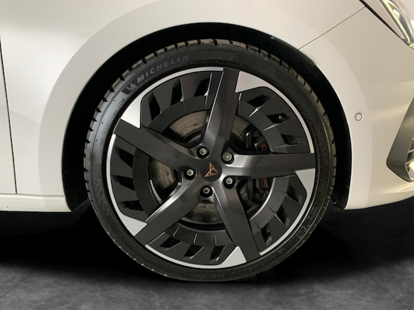Used Cupra Leon 2023 for sale - 76266260: Photo 37