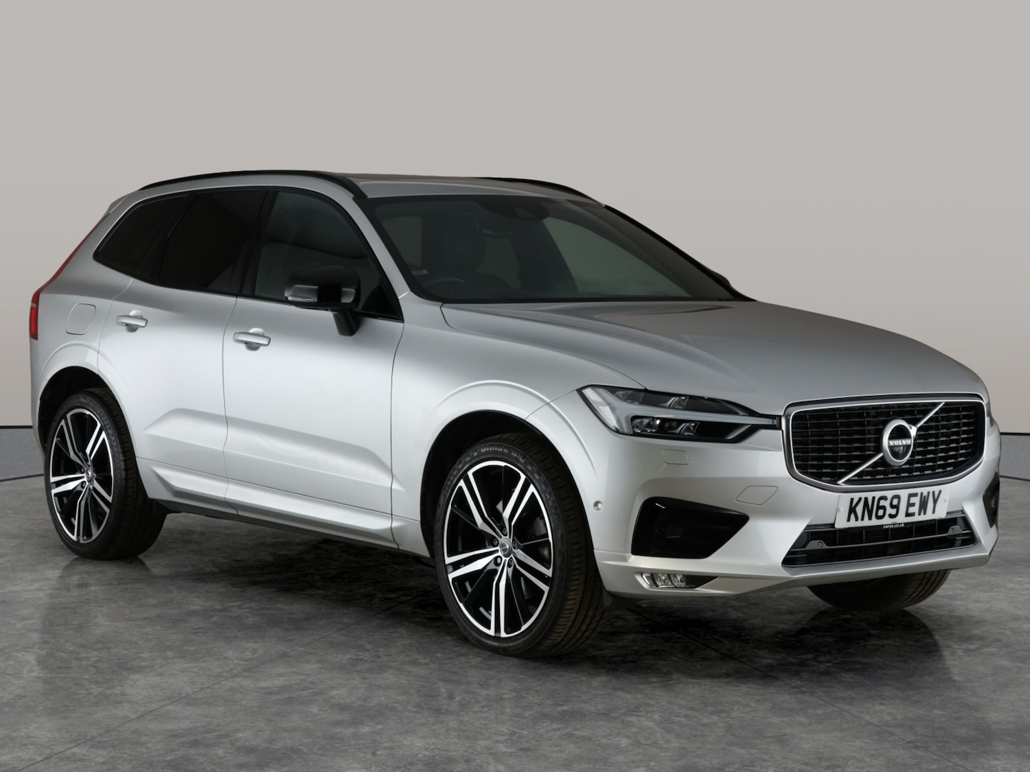 Used Volvo XC60 2019 for sale - 76967227: Photo 9