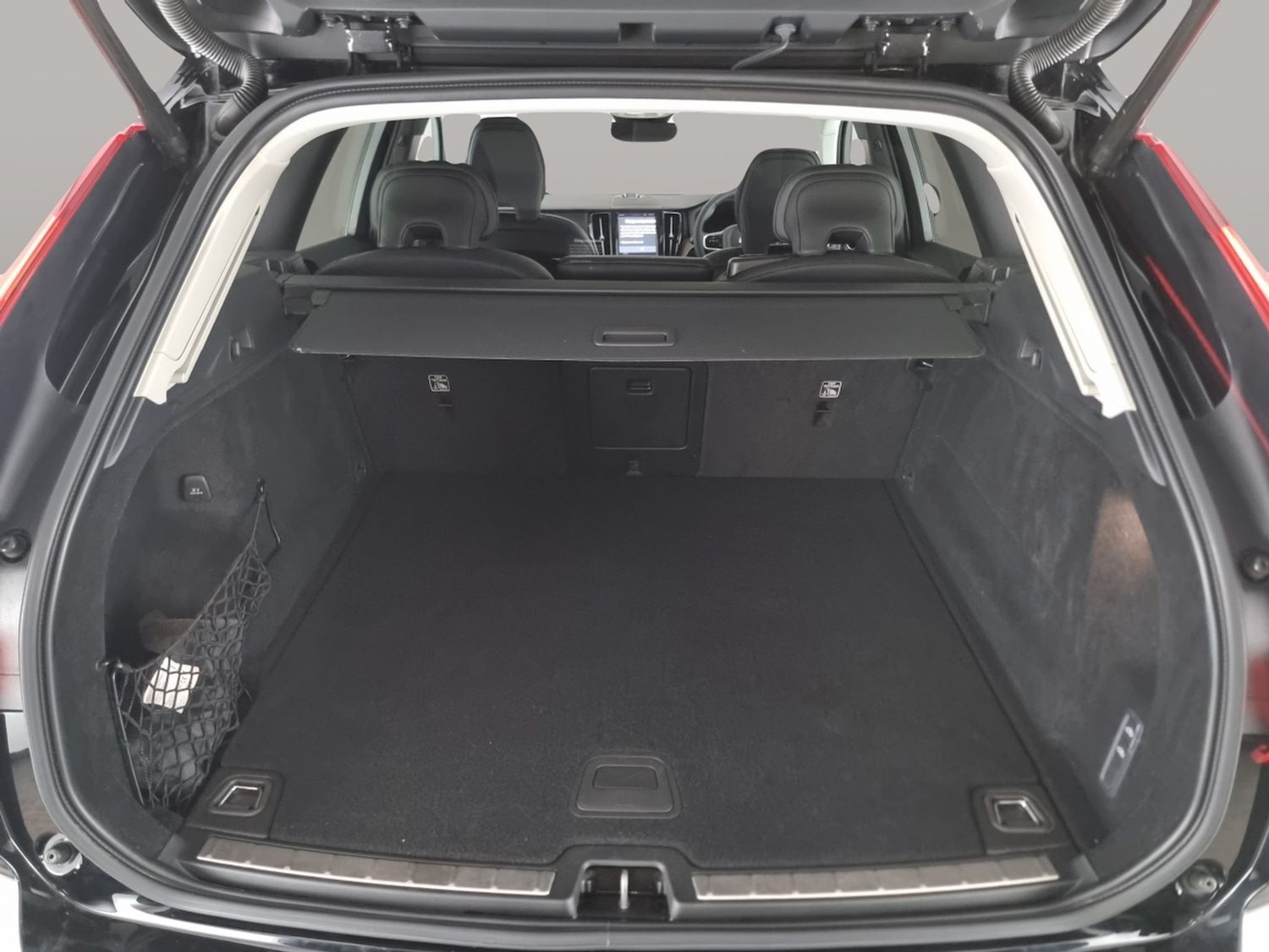 Used Volvo XC60 2022 for sale - 76531878: Photo 36