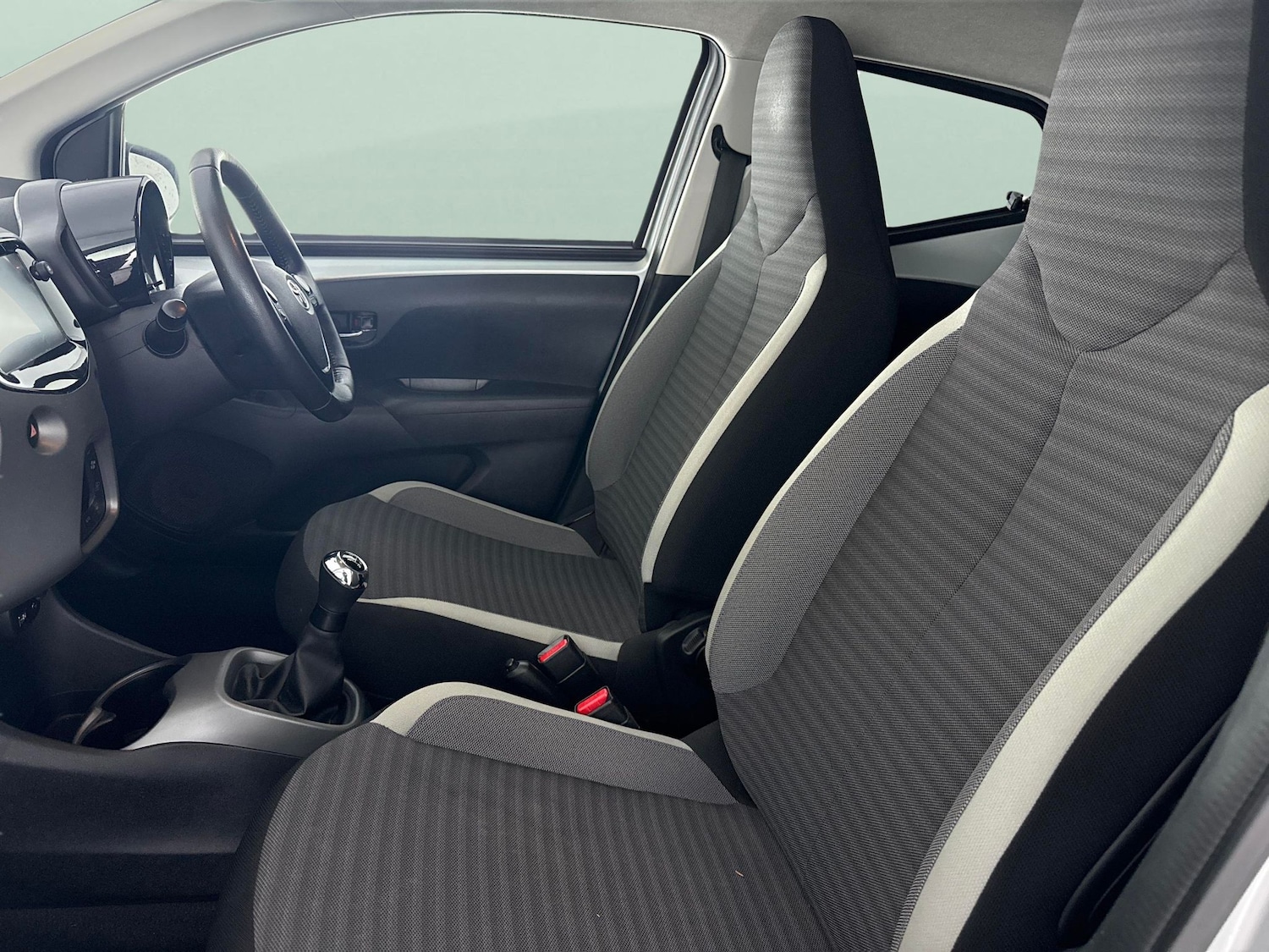 Used Toyota AYGO 2019 for sale - 77778912: Photo 4