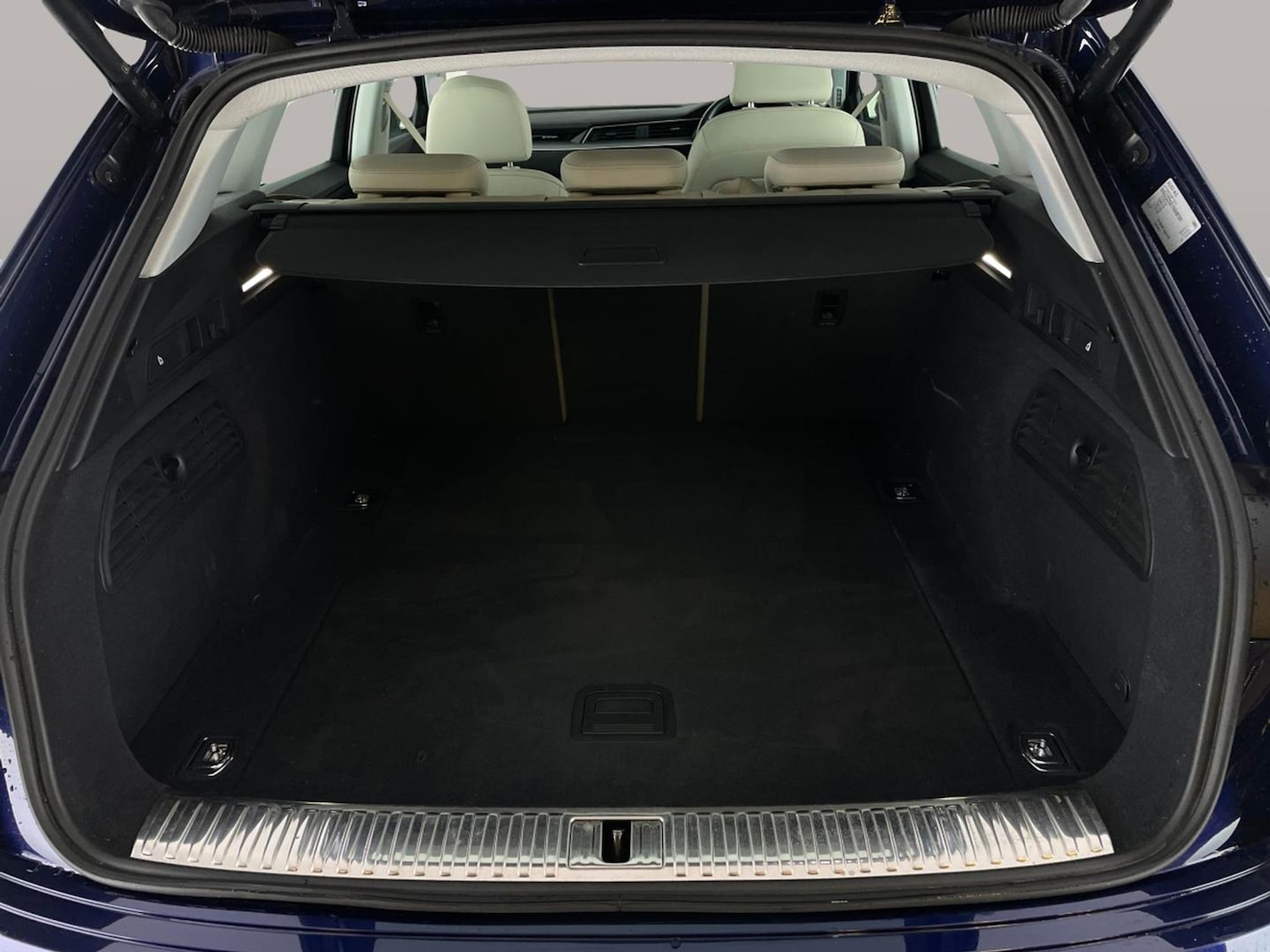 Used Audi e-tron 2021 for sale - 77326672: Photo 38